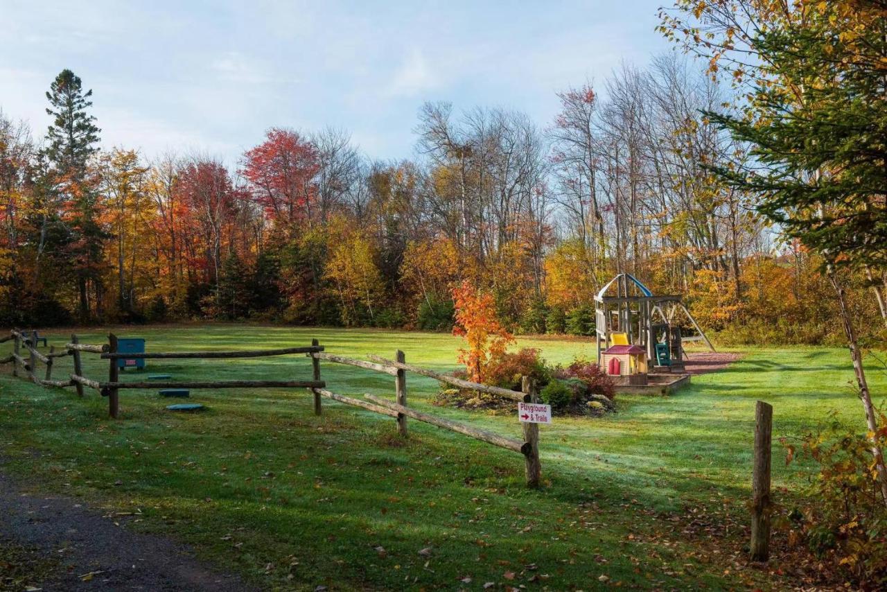 New Glasgow Highlands Campground Cabins Bagian luar foto
